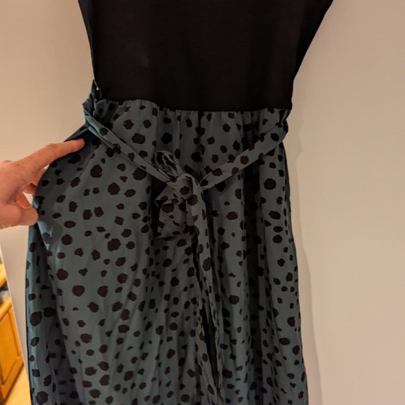 SHEIN Green Polka dot dress - NEW, new worn. - Picture 4 of 4